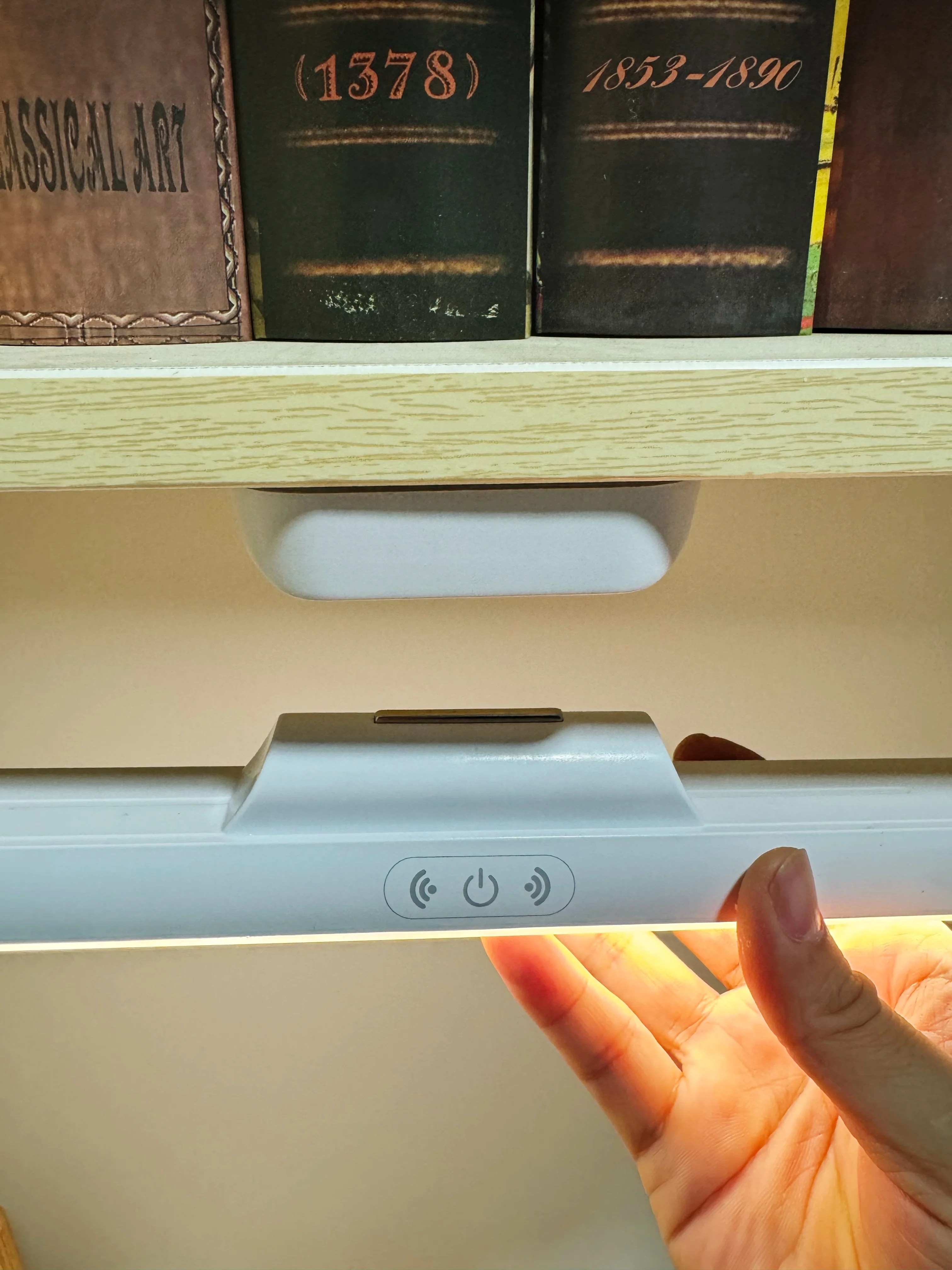 1PC LED magnetic strip night light,three colors,adjustable brightness,suitable for cabinet,bedroom headboard,dormitory light