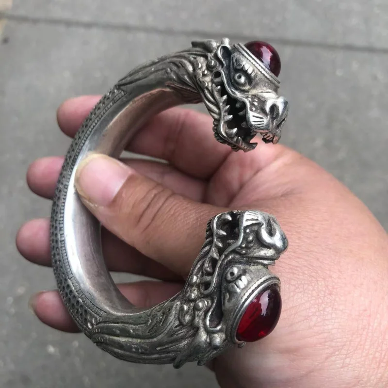 

Тибетский серебряный полый двойной игровой браслет с инкрустацией жемчугом зеленый браслет с драгоценными камнями винтажная мода универсальный