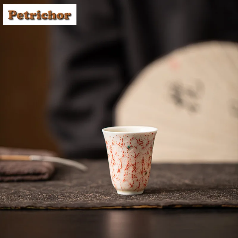 Tazza da tè in pietra di pino rossa con piede alto Tazza da tè boutique Tazza carina Tazza di profumo Jianzhan Master Tazze Forniture per set da tè cinese per la casa