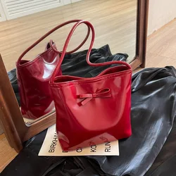 Simple Bow Versatile Retro Patent Leather Handbags Women's Fashion Single Shoulder Underarm Bucket Bags Red Wedding Tote Bag ﻿