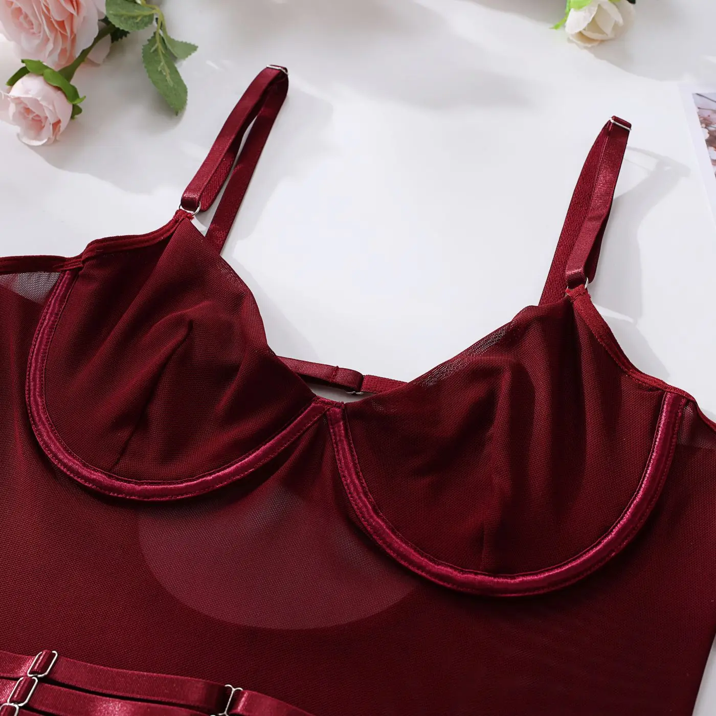 섹시한 란제리, 장갑과 붕대가 포함된 올인원 타이트한 의상, 시스루 네트, 에로틱한 매력 L719