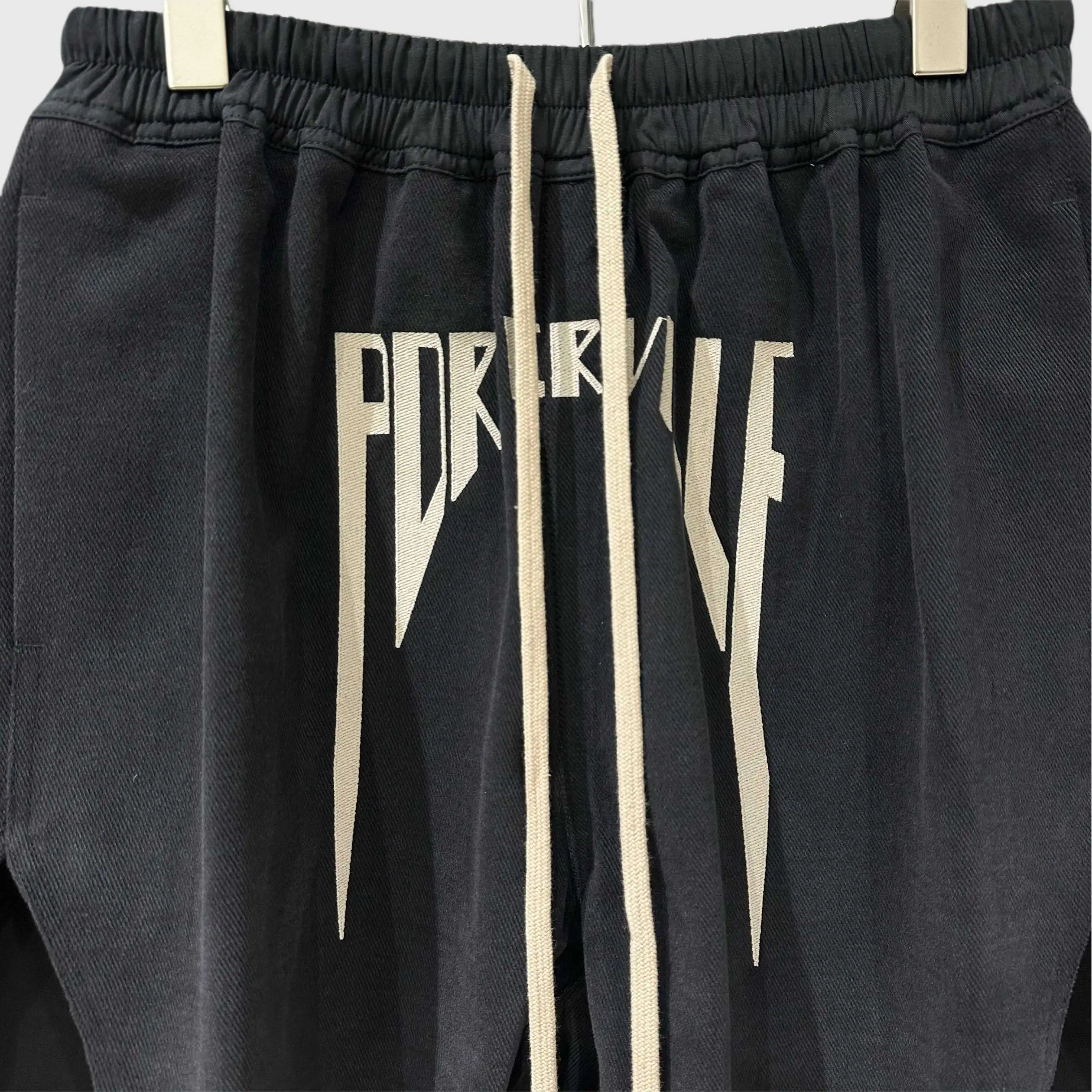25ss Ricks Design Men Casual Harem Shorts Cotton Darkness Style Brand Men Women High Street Overised Embroidery Shorts