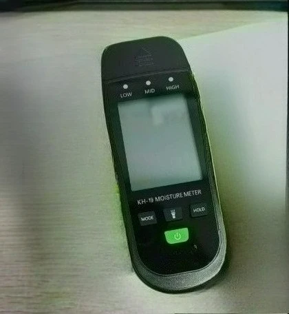 High Precision Wood Moisture Tester for Measuring Moisture Content in Walls and Cement