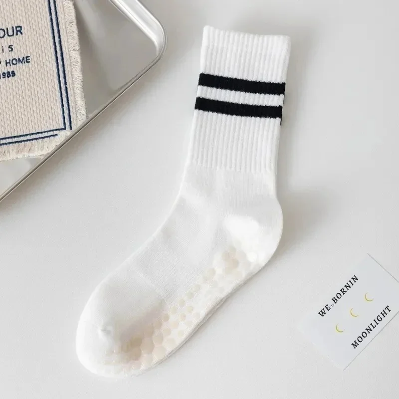 1/2/3pairs Cotton Yoga Socks Mid-Tube Bottom Professional Fitness Socks Non-Slip Stocking Silicone Dance Pilates Socks Sports