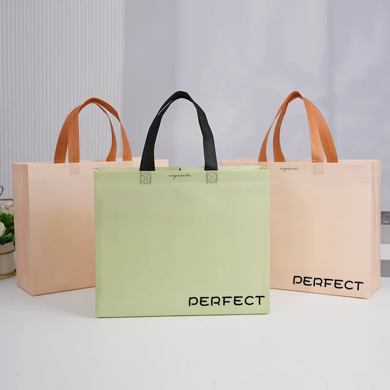 

24 шт. многоразовые подарочные пакеты из нетканого материала с прочными ручками для покупок, упаковки подарков на вечеринки, деловых мероприятий и праздничных подарков