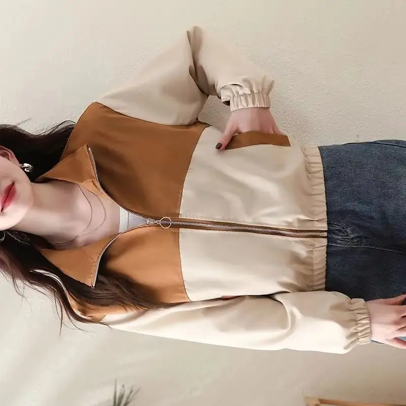 High-Quality Coat Women 2026 New Spring Autumn Jacket Female Models Spliced Contrast Outerwear Fashion Short Overwear Ladies Top