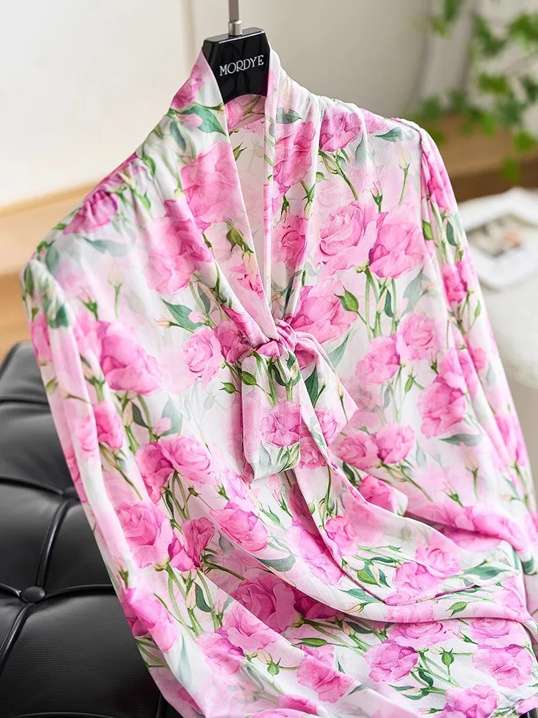 

Pink Tulip Silk irt with Knot Sa Commute Sle Long Sve Floral Patterned Women's Premium Silk Top