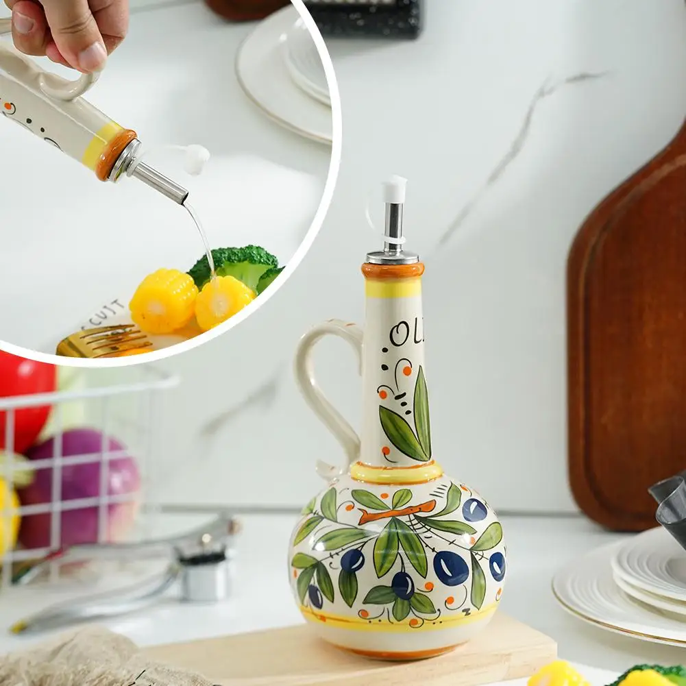 Hand-Painted Ceramic Oil Bottle Kitchen Storage Nordic Vinegar Oil Dispenser Cooking Utensil for Home Use Kitchen Seasoning Jar