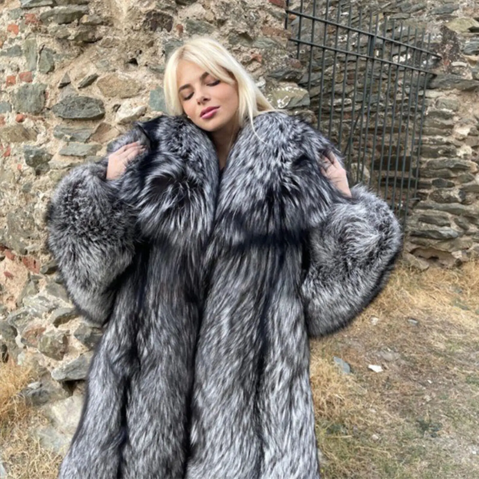 Women Luxury Genuine Silver Fox Fur Coat Full Pelt Real Fur Shawl Collar Outwear WInter Warm Natural Fox Fur Thick Overcoat