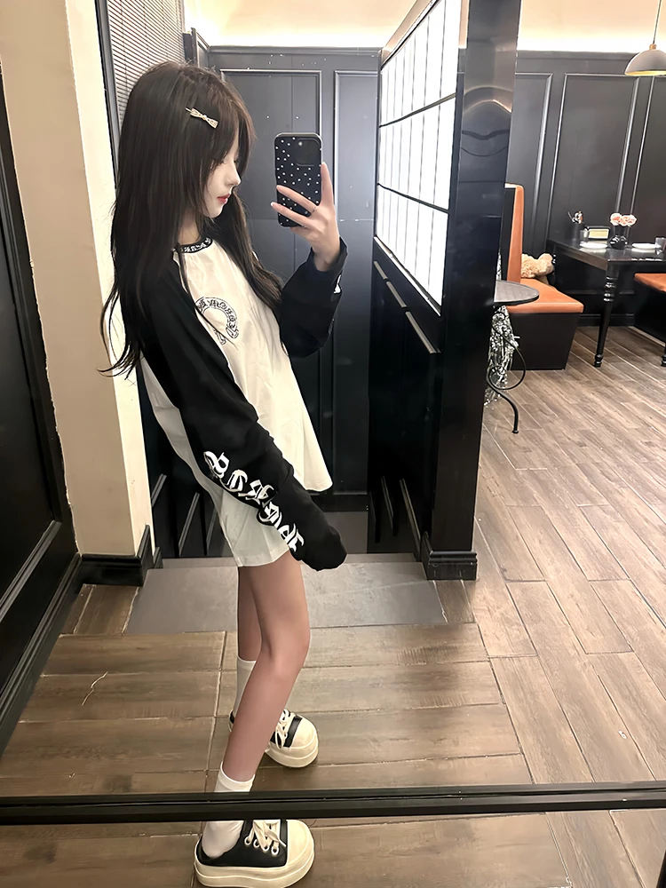 

Loose Long Sve T-irt Women's Base Layer Top Couple's Casual Loose Fit Cotton Print Gothic Sle Streetwear Autumn