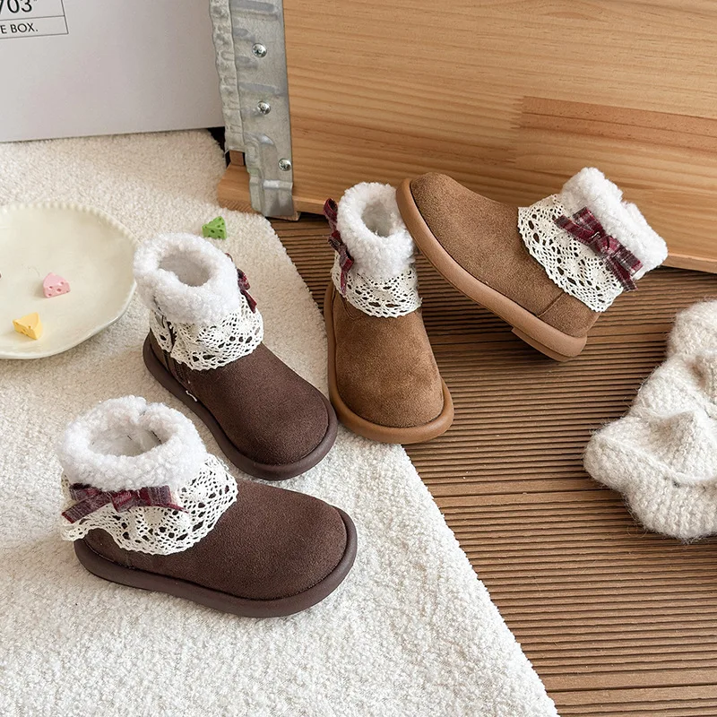 

Детские повседневные короткие сапоги для девочек, зима 2021, новая модная нескользящая универсальная обувь принцессы в корейском стиле с мягкой подошвой