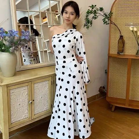 Customized Modern Dance Dress Polka Dot Small Fragrance Set Ballroom Dance Competition Dresses