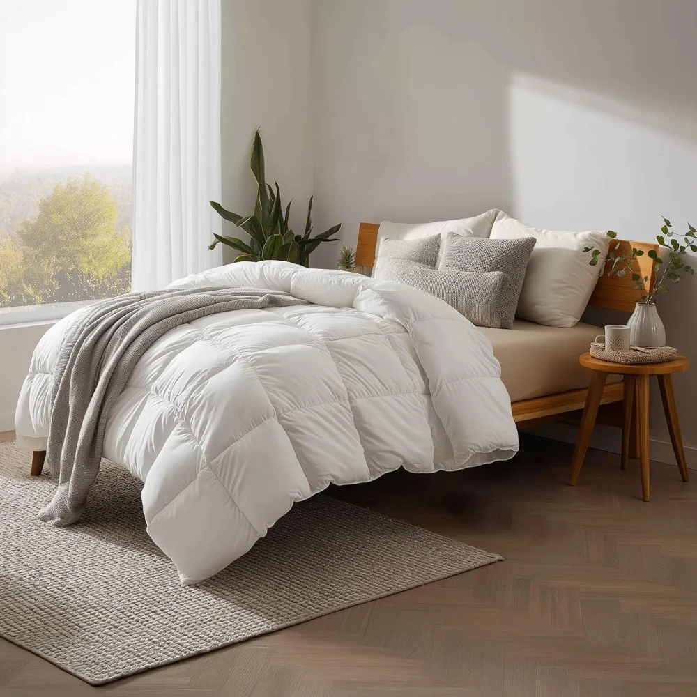 

All Season Queen Size Comforter, 100% Viscose Made from Bamboo, Soft Quilted Down Alternative Duvet Insert with Corne