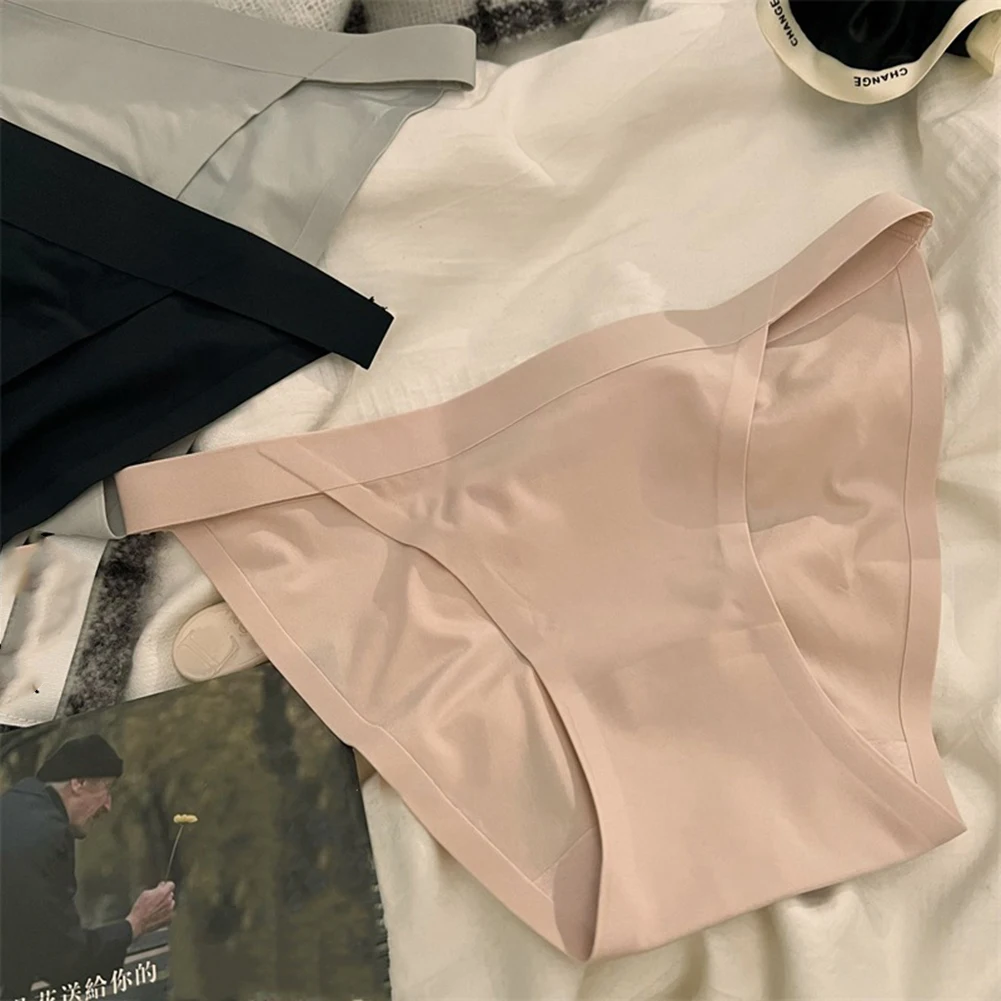 

Трусы, женские трусики из ледяного шелка, бесшовное нижнее белье, трусы с низкой талией, шорты, женские повседневные дышащие трусики