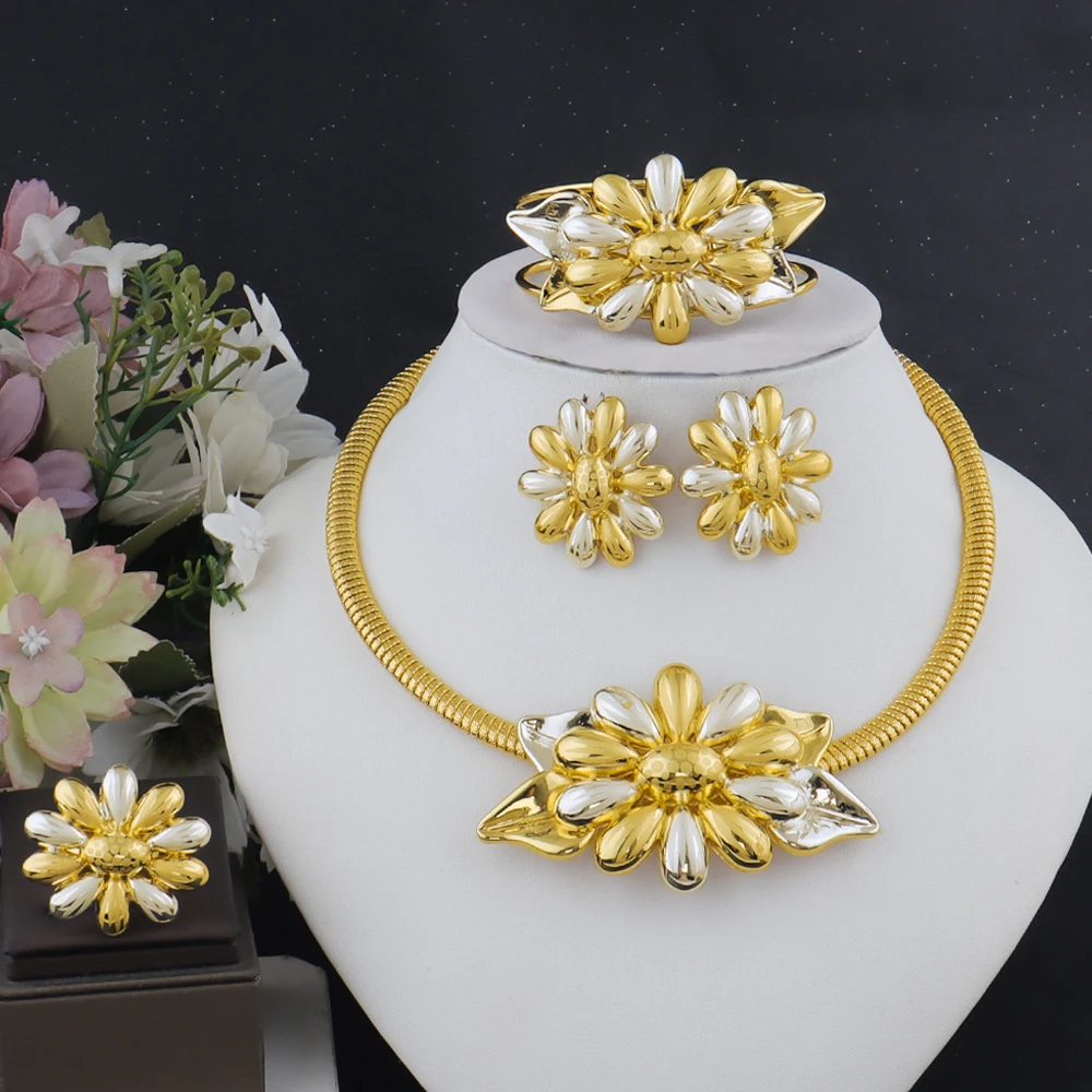 

Dubai Gold Plated Necklace Earring Ring Bracelet Sets for Women Copper Vintage Flower Shape Jewelry Set for Party Wedding Gifts