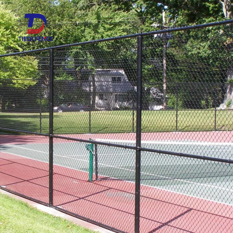 custom.Iron Field Chain Link Wire Fence Outdoor Soccer Field