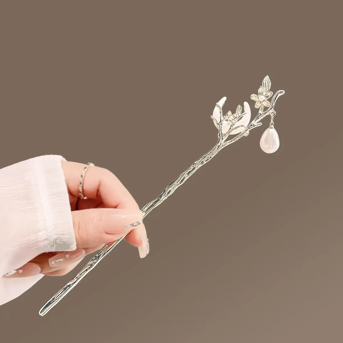 دبوس شعر شرابة على الطراز الصيني الجديد للنساء زهور راقية، دبوس شعر على شكل قمر، غطاء رأس هانفو متعدد الاستخدامات #1