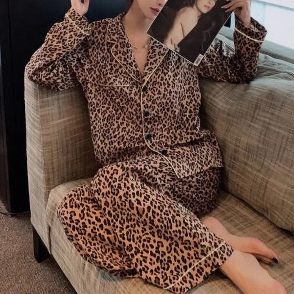 

Elegant Loose-fit Leopard Pajamas Set Pocket Luxury Homewear Suit Women Nightwear Outer Wear Sleepwear Cardigan Girls