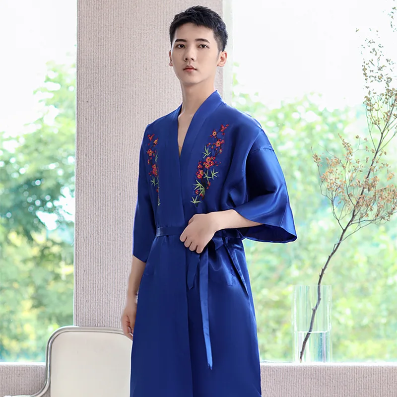 

New Men's Bathrobe Chinese Style Plum Loose Comfortable Hotel Bath Clothes