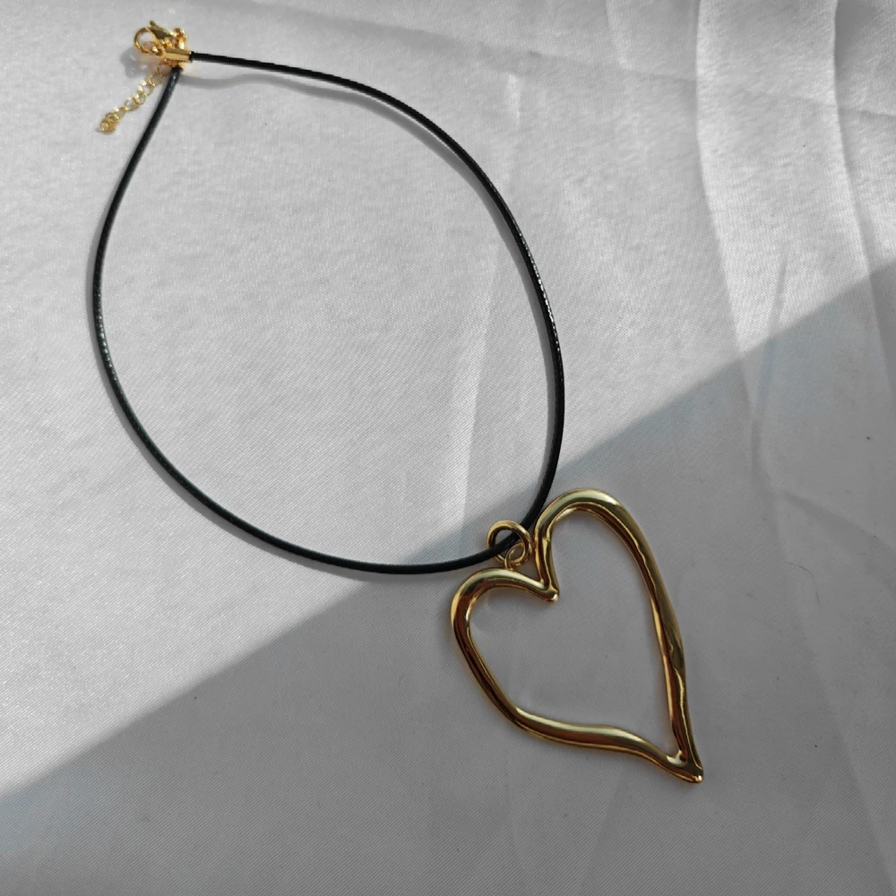 5 pcs/lot Pop Big Heart Necklaces Gold Plated Stainless Steel Heart Pendant Leather Necklace Fashion Jewelry For Women