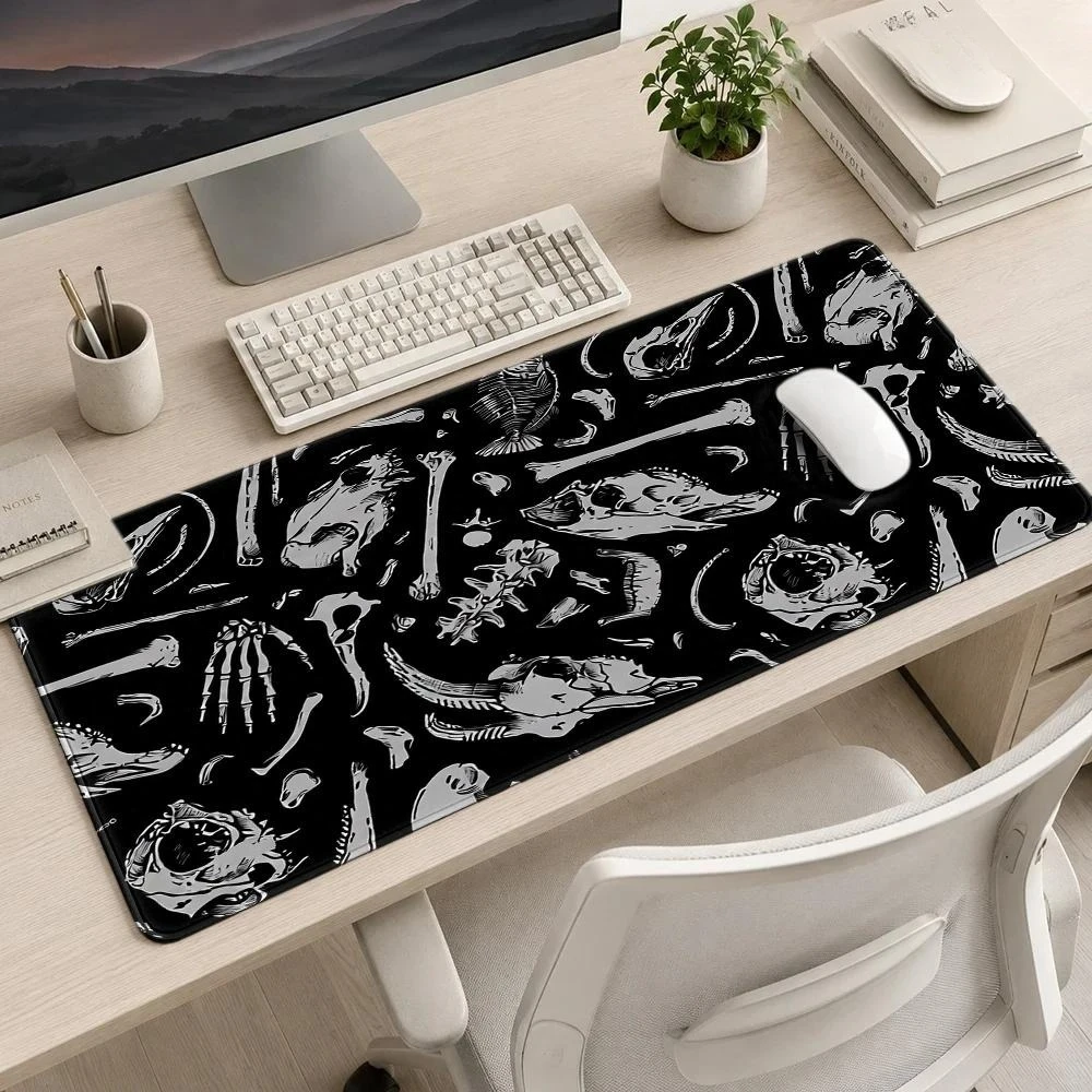 Dark Skeleton Skeleton Mouse Pad - Unique Gothic Style Desk Mat Durable and Easy to Clean Large Size for Gaming and Office Use