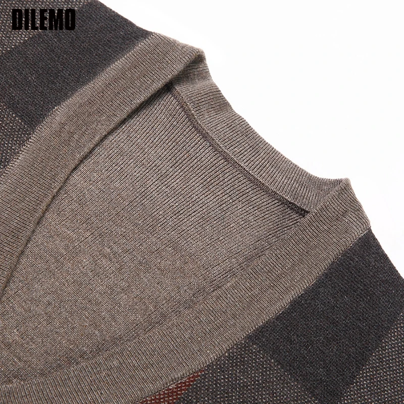 Top Grade New Autum Winter Fashion Brand Cardigan Knit  V Neck Sweater Striped Vest Casual Sleeveless Mens Clothes 2025