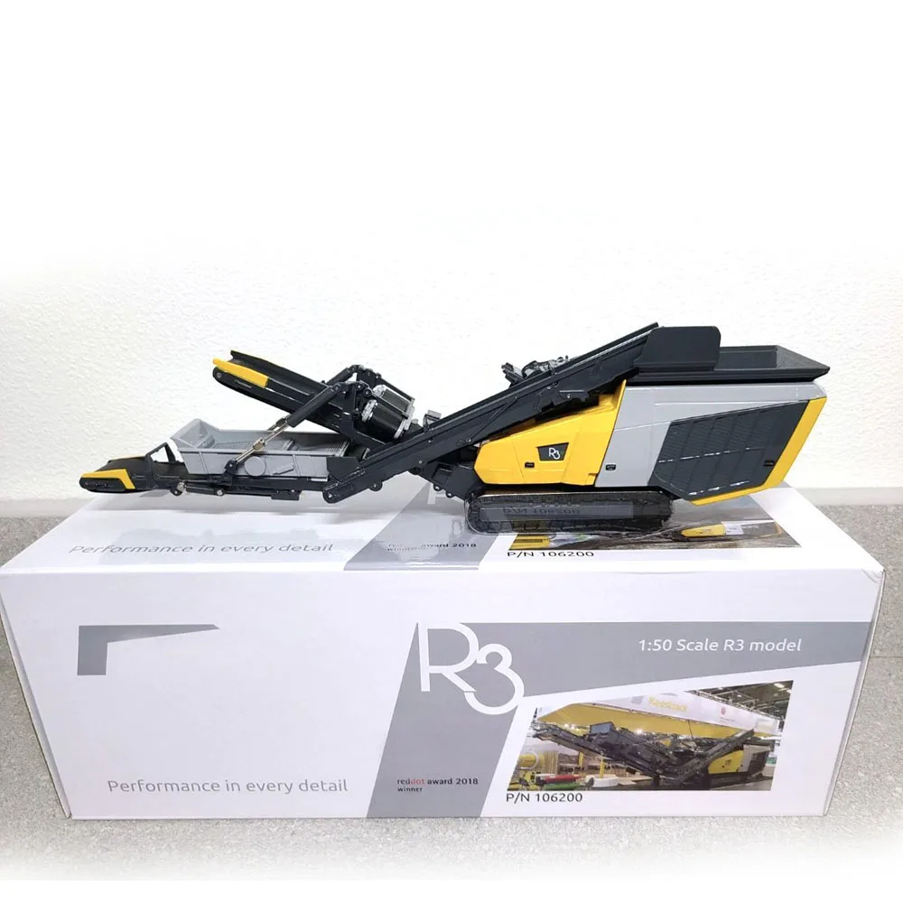 1:50 Scale R3 Mobile Impact Crusher Diecast Alloy Construction Machinery Collectible Gift Static Display Model