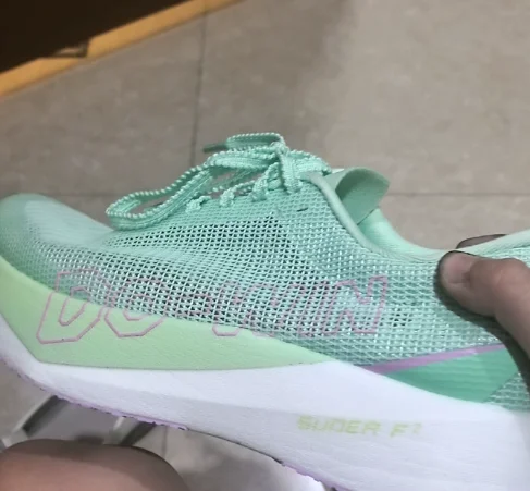 

Summer Unisex Shoes Hundred Running Shoes Breathable Upper Women's Casual Sneakers Road Running Shoes Very Good