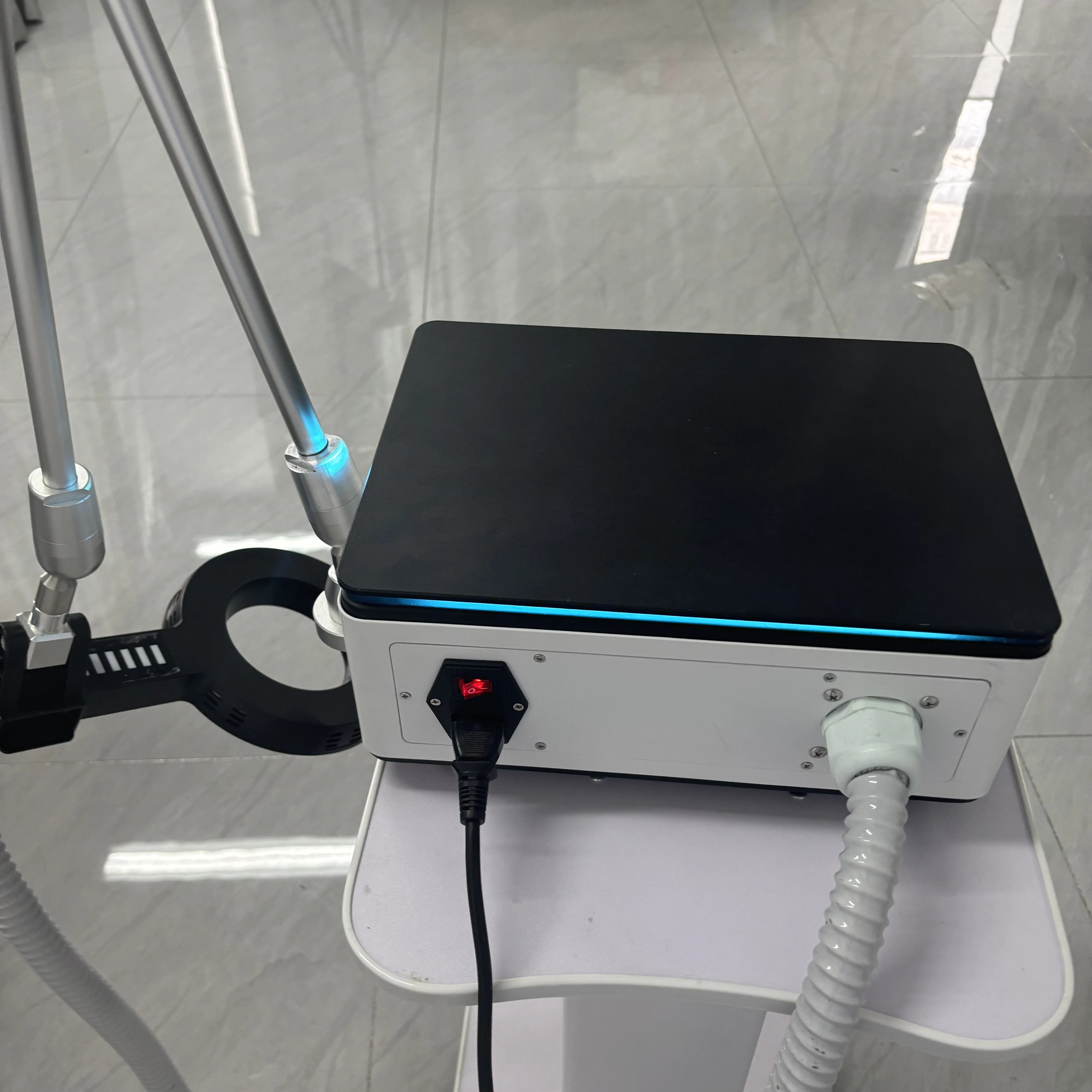 

Портативный Emtt Physio Magneto Therapy Magnetoterapia Облегчение боли PEMF Спортивная терапия травм Магнитотерапия Физиотерапевтический аппарат