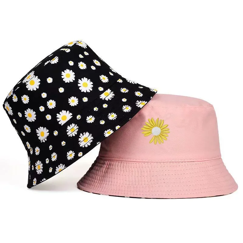 Adult Spring Embroidered Buckets Hats Cow Women Double-sided Cotton Folded Beach Sun Caps Fisherman Hat for Ladies Black Red