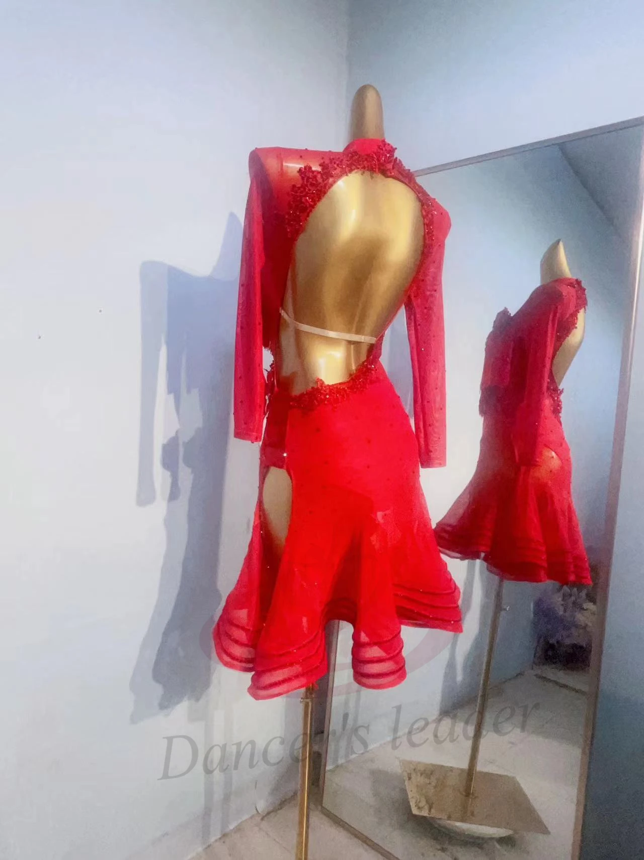 Jupe en maille de diamant rouge personnalisée haut de gamme, Version couleur pour concours de danse latine, avec robe de piscine noire pour spectacle Samba