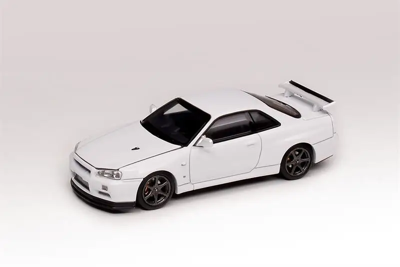 Motorhelix 1:64  SKYLINE GT-R R34 V Spec II Diecast Model Car