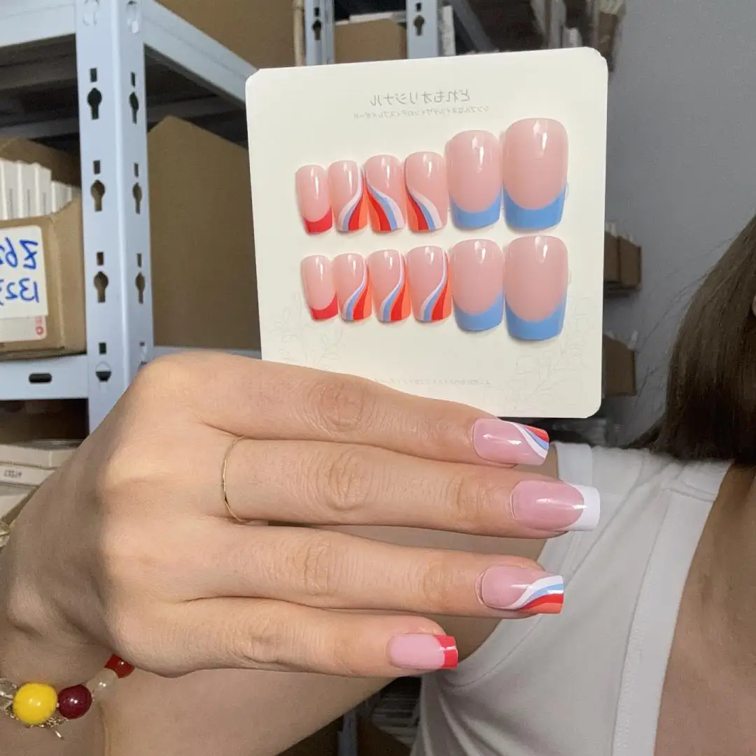 24Pcs/Box Short French Press on Nail Art Removable and Reusable Artificial Acrylic False Nails Tips Wearable Fake Nails Set