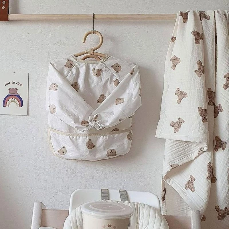 J15U الكرتون المطبوعة مريلة الطفل مقاوم للماء مع جيب الغذاء الطفل الرضع طويلة الأكمام تغذية رسم مريلة رسم الوليد سموك