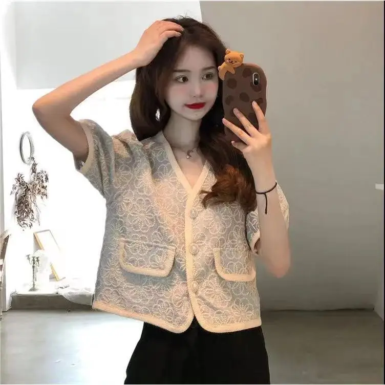 Nieuwe zomerstijl Petite Fashion blouse met korte mouwen Plus Size Damesmode Elegant jasje met V-hals