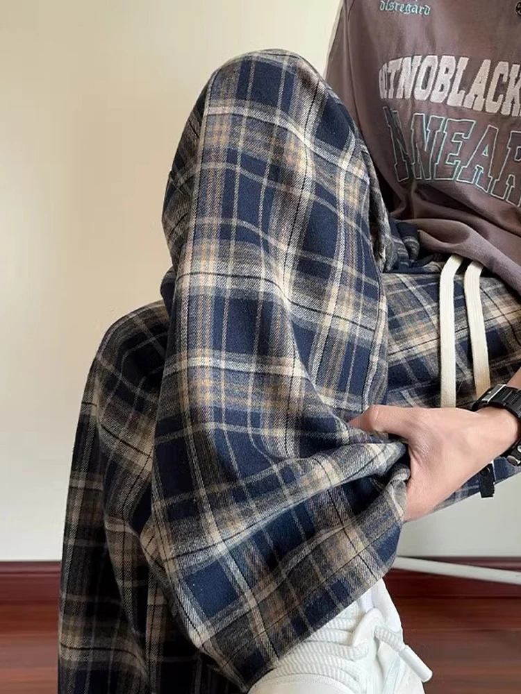 

Aymelon American Retro Thin Plaid Pants Men Summer Casual Loose Large Size Drape Wide Leg Sports Pants Straight Tube Trousers