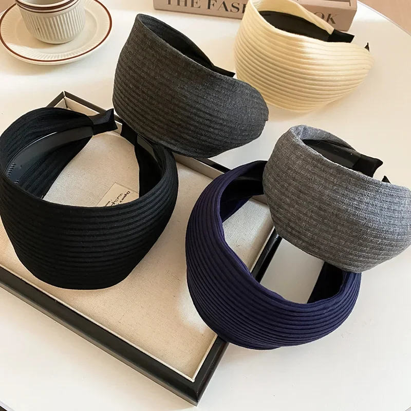 Einfarbiges Breites Stirnband mit Streifenmuster, Französischer Stil, Elegantes Haaraccessoire, Beliebter Internet-Celebrity-Look – Detail 18