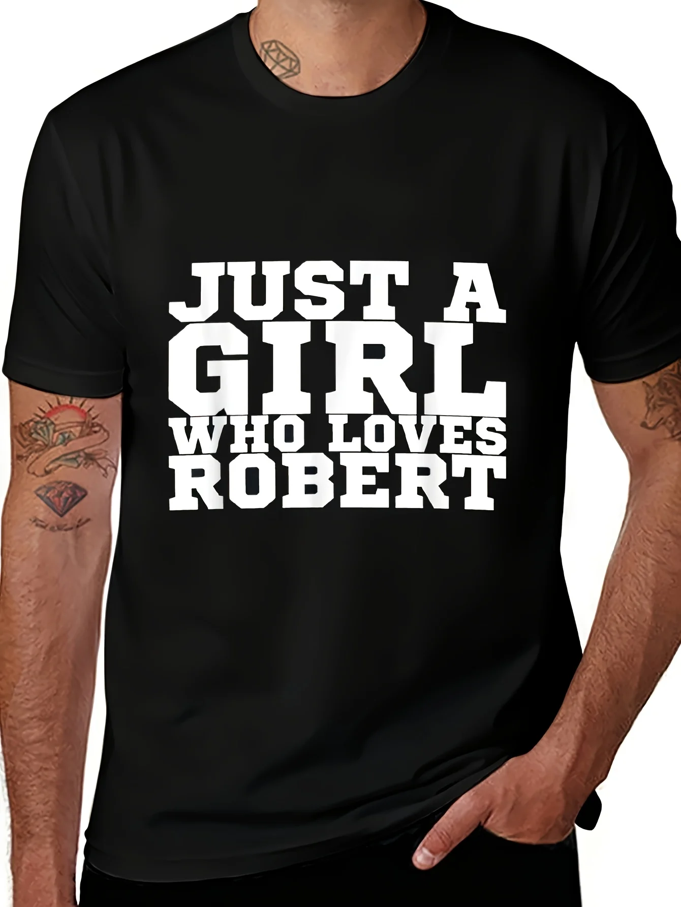 Just a Who Loves Robert Graphic T-Shirt, Soft Loose Fit, Street Style, Bold Text T-Shirt, Unisex, 2026 Summer Short-Sleeve Printed T-Shirt