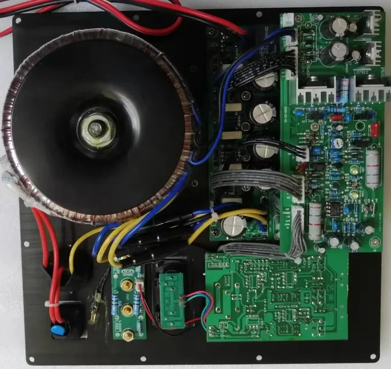 300W-600W subwoofer power amplifier