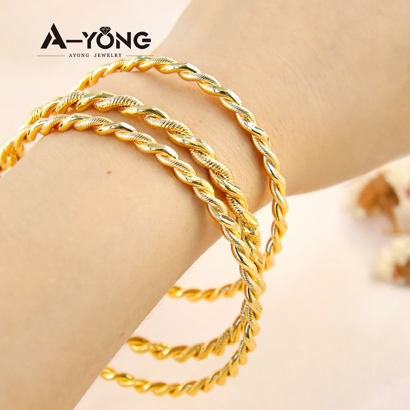 Nigeria Wedding Jewelry 21k Gold Plated Algeria Twist Elegant Cuff Bangles Middle East Women Engagement Event Party Jewelrys