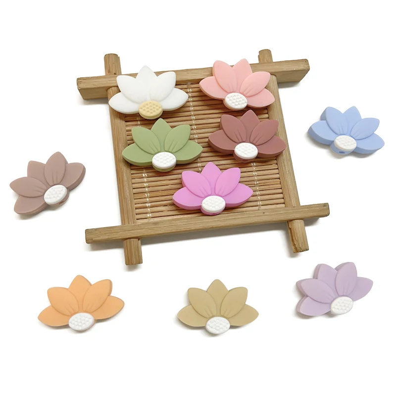 3/10Pcs Small Fresh Flower Shape Silicone Beads Baby Pacifier Clips  for  DIY Nipple Chain Bead Pen Bead Jewelry Accessories