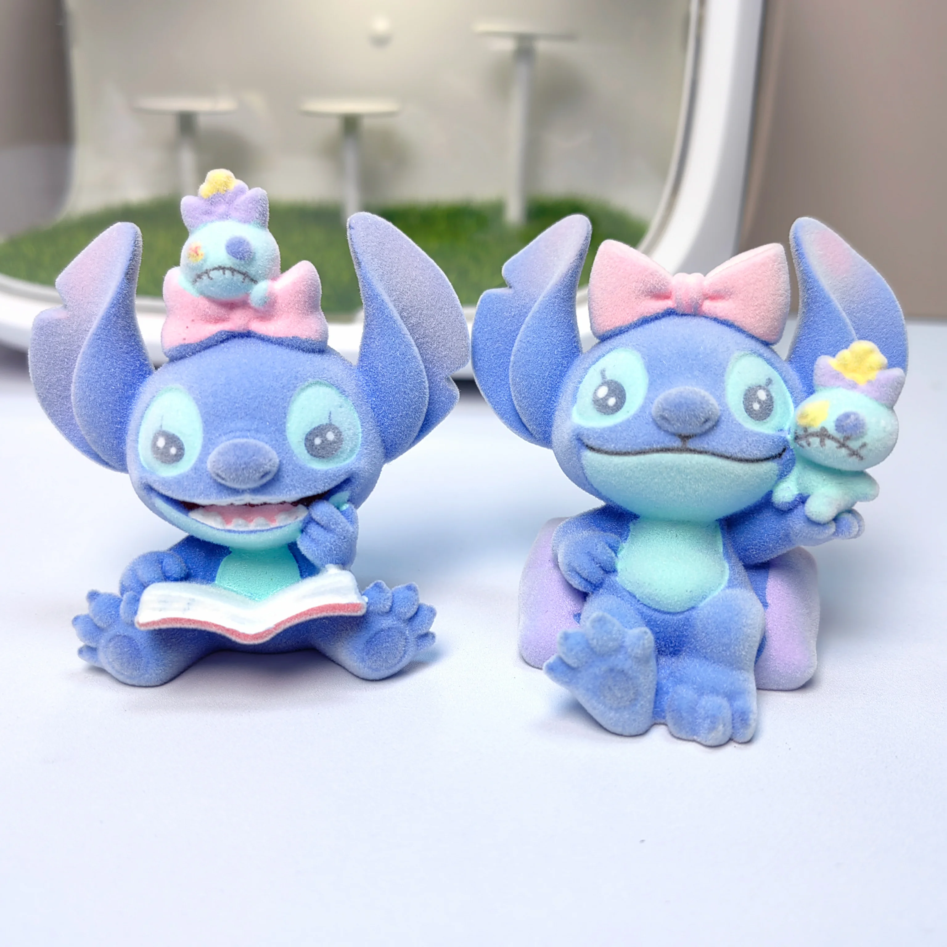 Divertenti e divertenti periferiche per scatole cieche Stitch, ornamenti carini e carini sul tavolo, regali di compleanno per ragazzi, ornamenti da scrivania