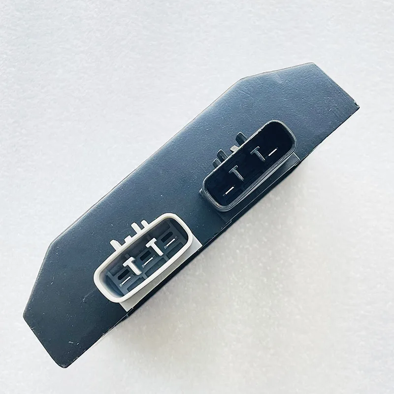 ل ODES 800 1000 ATV UTV Dominator Raider X2 X4 Ravager 720 واط منظم المعدل الجهد 21051100201 210511 RM 800 الحدود