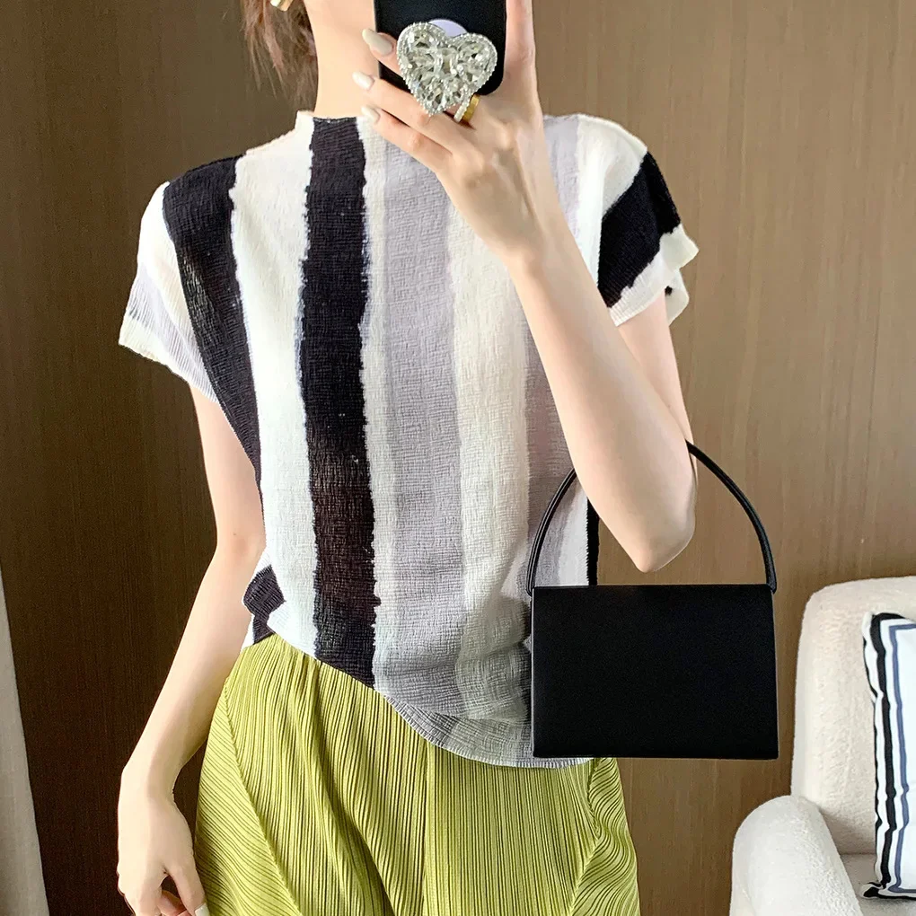 Women's blouse Miyake Pleated Fashion Semi-turtleneck printed short-sleeved T-shirt