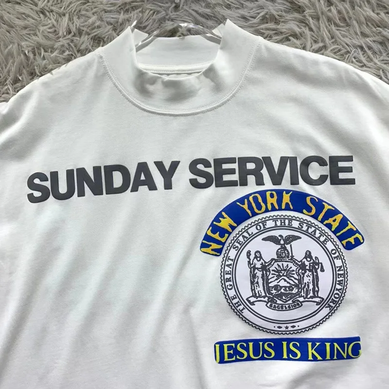 Hip Hop Fashion Kanye West T-shirt Streetwear High Quality O-Neck Casual Couple Letter Printing Oversize Men Woman Jesus Is King