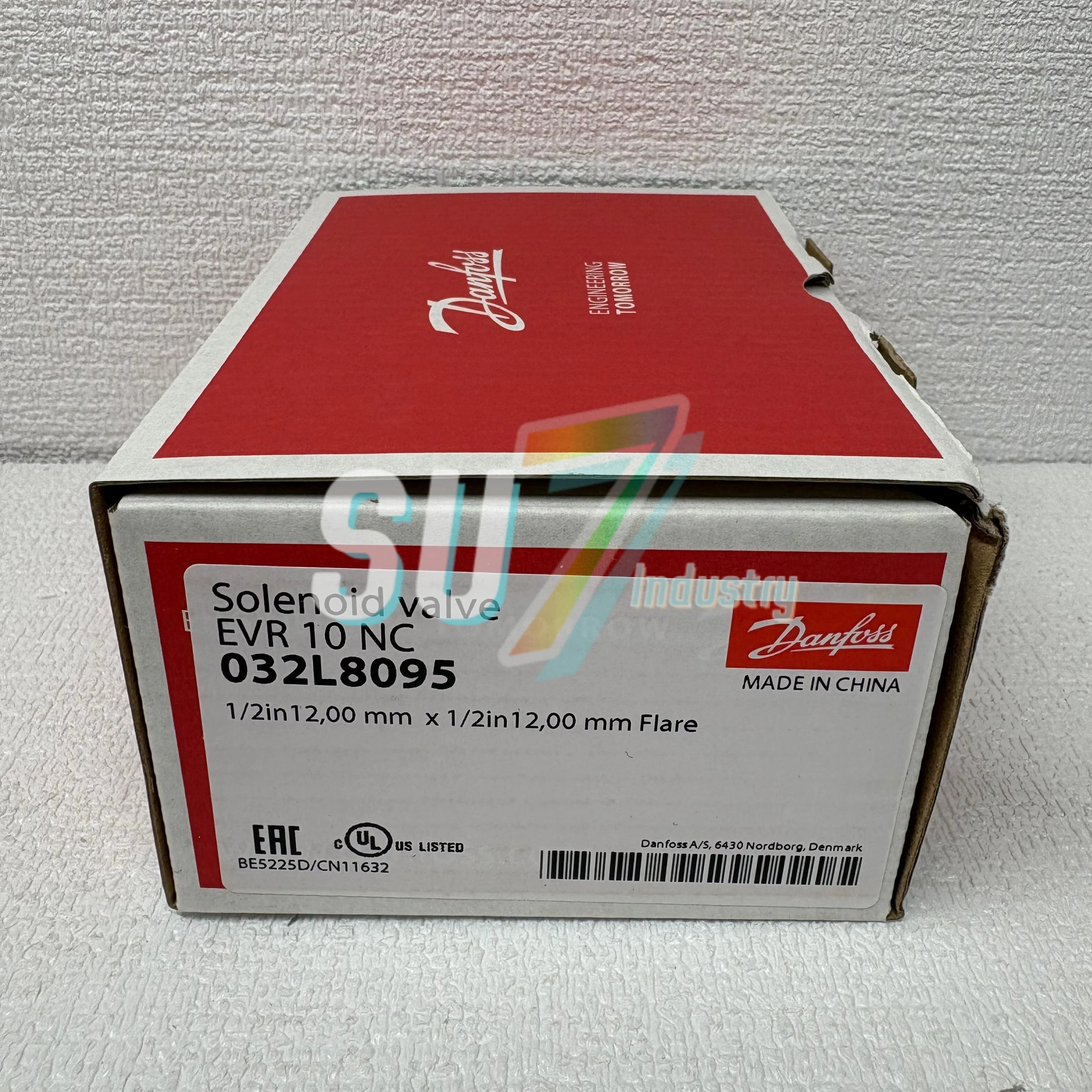 

Электромагнитный клапан 032L8095 EVR10, новый, оригинальный