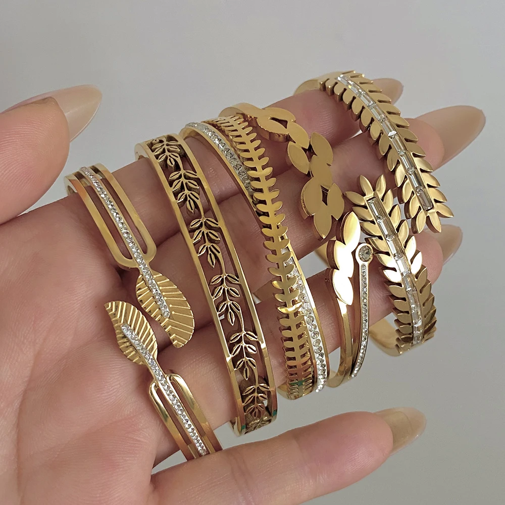

Vintage Gold Color Stainless Steel Leaf Bracelet for Women Waterproof Irregular Hollow Out Spring Bangle Luxury Jewelry Gift
