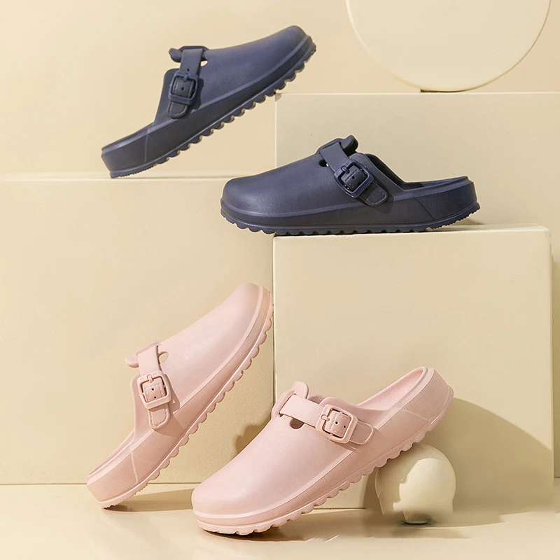 2025 أحذية جراحية جديدة للرجال والنساء قباقيب واقية متخصصة قابلة للتنفس للأطباء والممرضات والصنادل للاستخدام المختبري