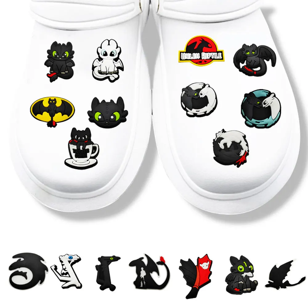 

1-16pcs Toothless Dragon Shoe Charms, PVC Cartoon Buckle Accessories DIY Decor for Clogs Sandals Cute Party Gifts for Kids