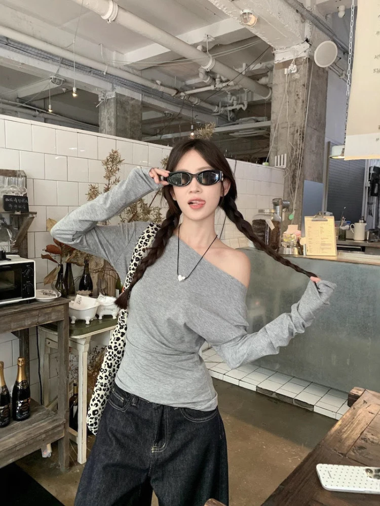 Oversized Grunge Solid Casual T-Shirt Pleated Vintage Simple Off Shoulder Tees Y2k Streetwear Tshirts Korean Y2k Tops Subculture image 2